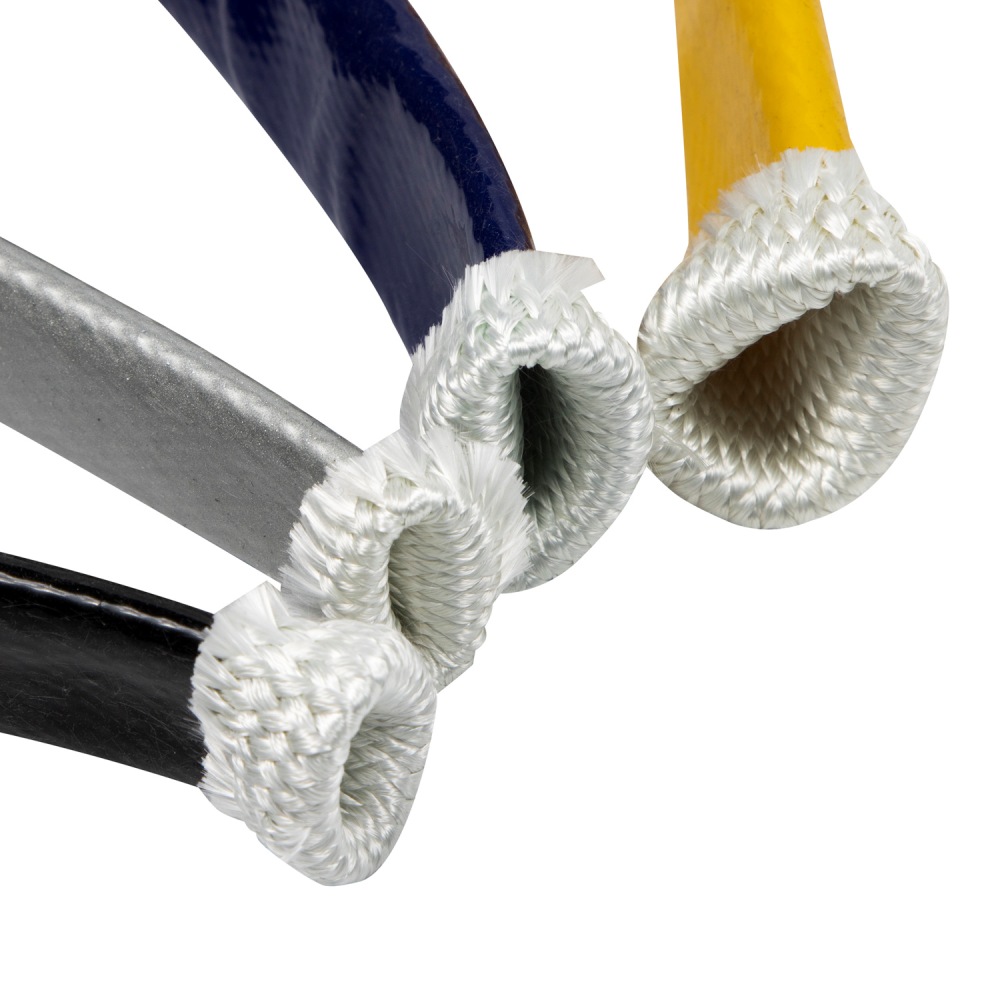 Aplicações automotivas de manga térmica revestida de silicone preto para fios, mangueiras e tubulações de óleo.