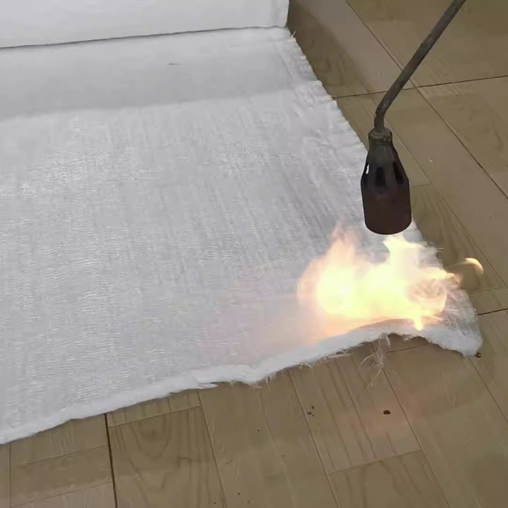 Qual o melhor material de enchimento para silenciadores de sistemas de escape?